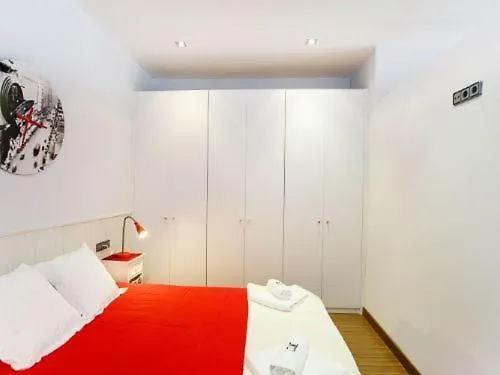 Loft Poblenou Cerca De La Playawifiazotea Daire Barselona